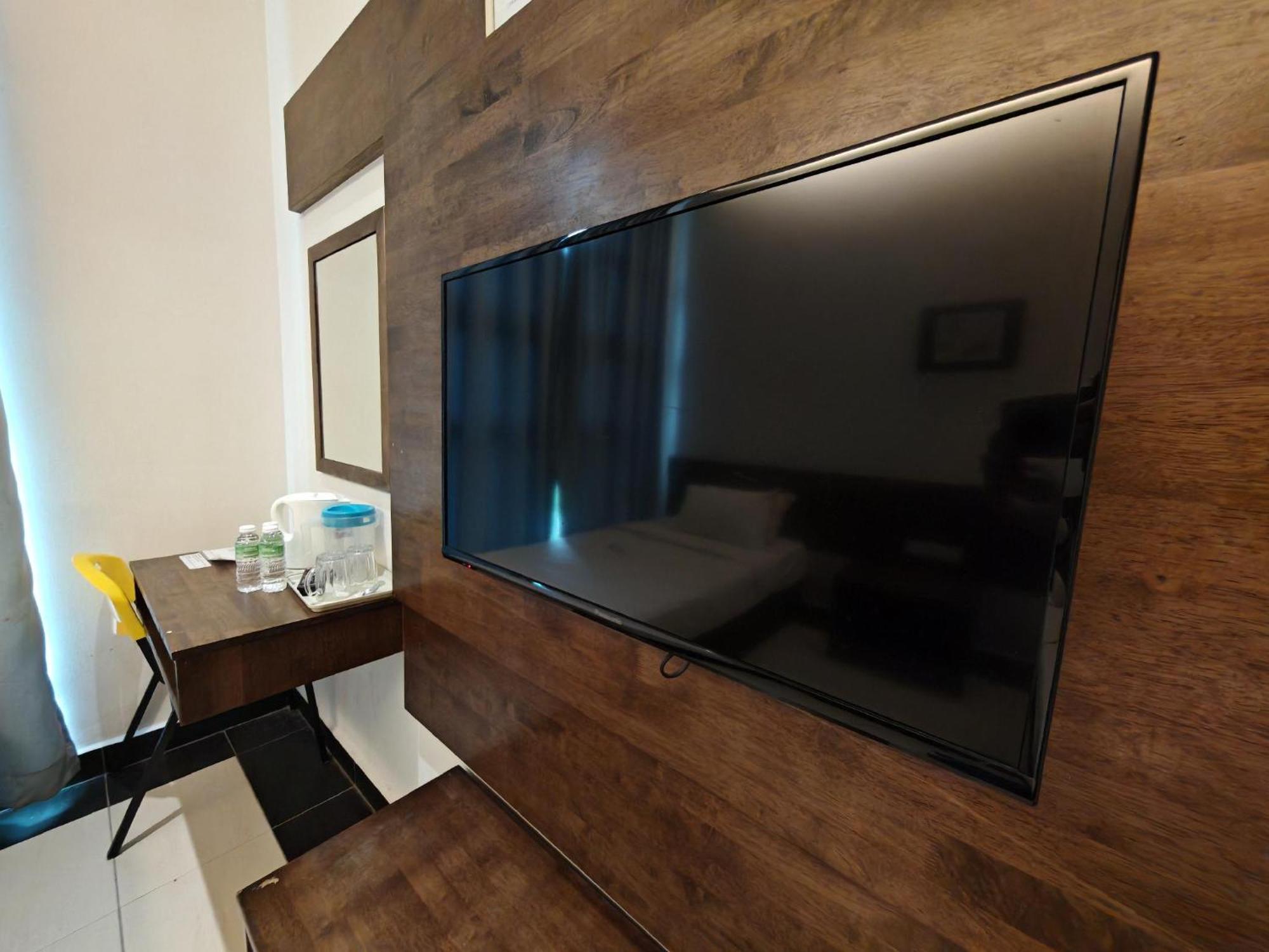 Citrine Hotel Сери-Искандар Экстерьер фото